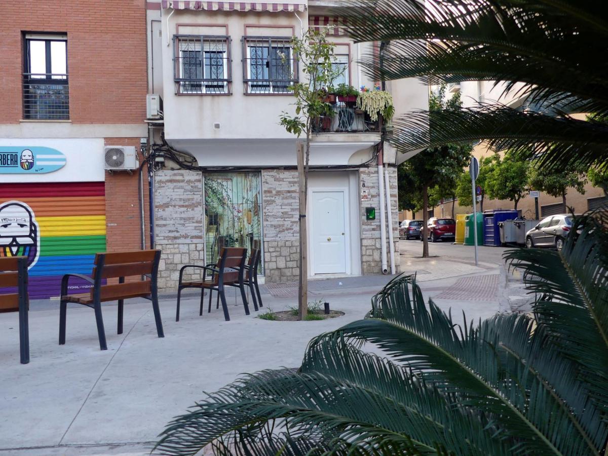 Encantador bajo en Málaga Exterior foto