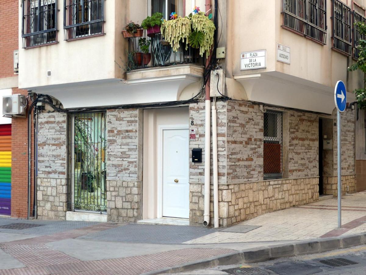 Encantador bajo en Málaga Exterior foto